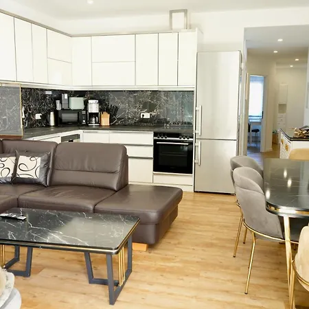 Schneegloeckchen * Garmisch-Partenkirchen